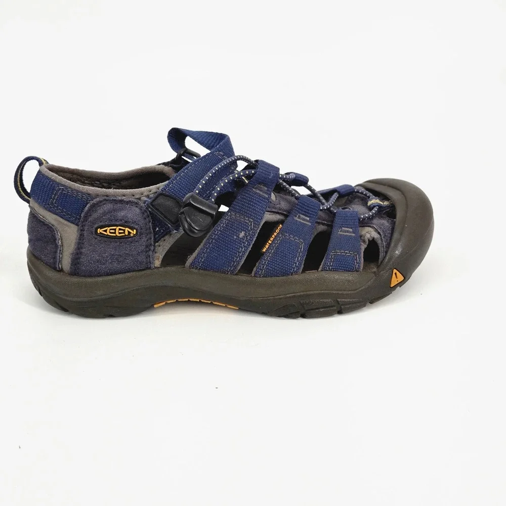 KEEN Big Kids Newport H2 Waterproof Hiking Sandals Blue Gargoyle Size 4 4Y VGUC